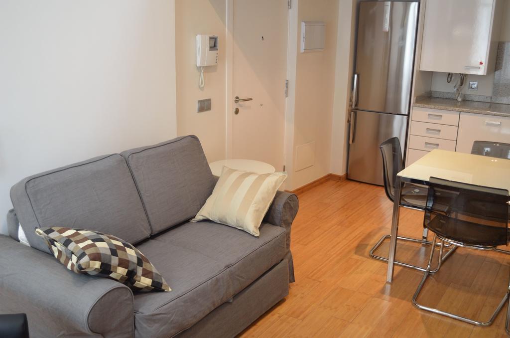 Girona Housing Ginesta 9 Apartment ห้อง รูปภาพ